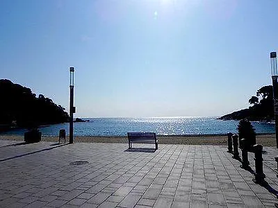 Hotel Tamariu 3*
